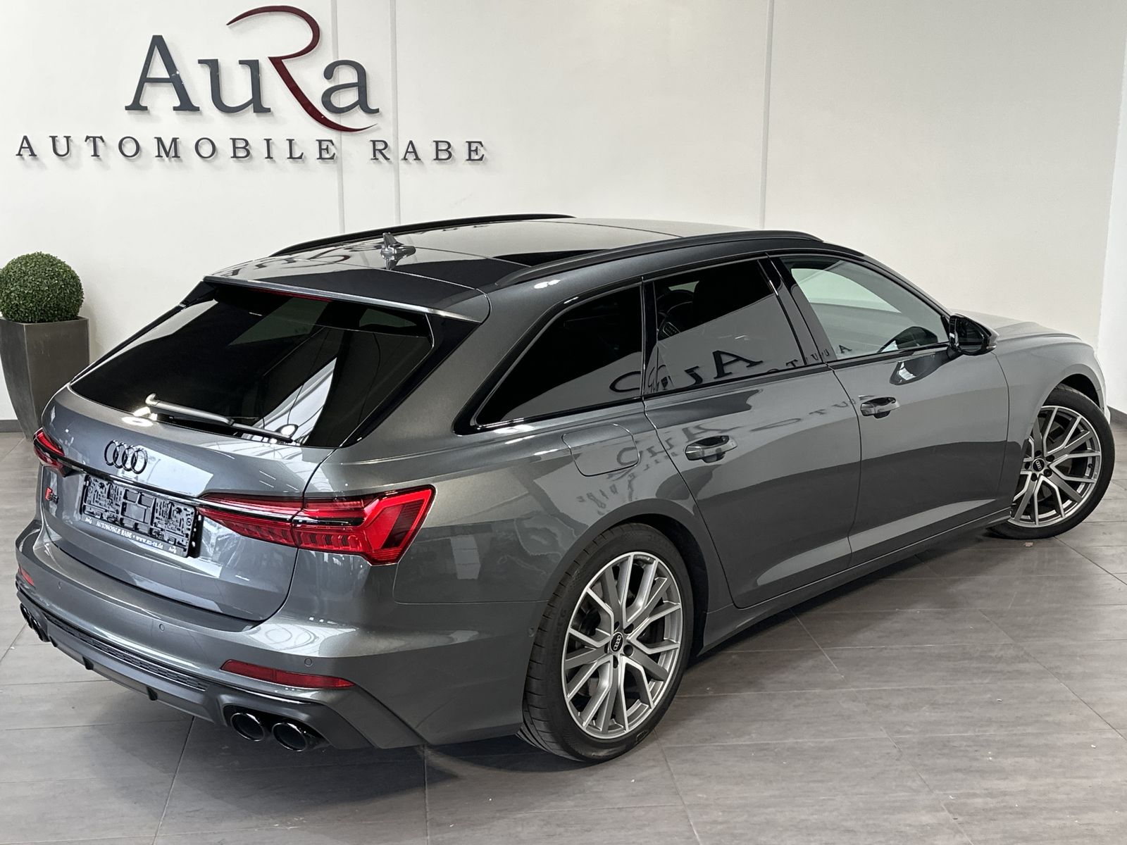 Fahrzeugabbildung Audi S6 Avant ABT Black NAV+MATRIX+20ZO+PANO+KAM+B&O