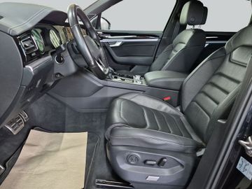 Volkswagen Touareg - 10