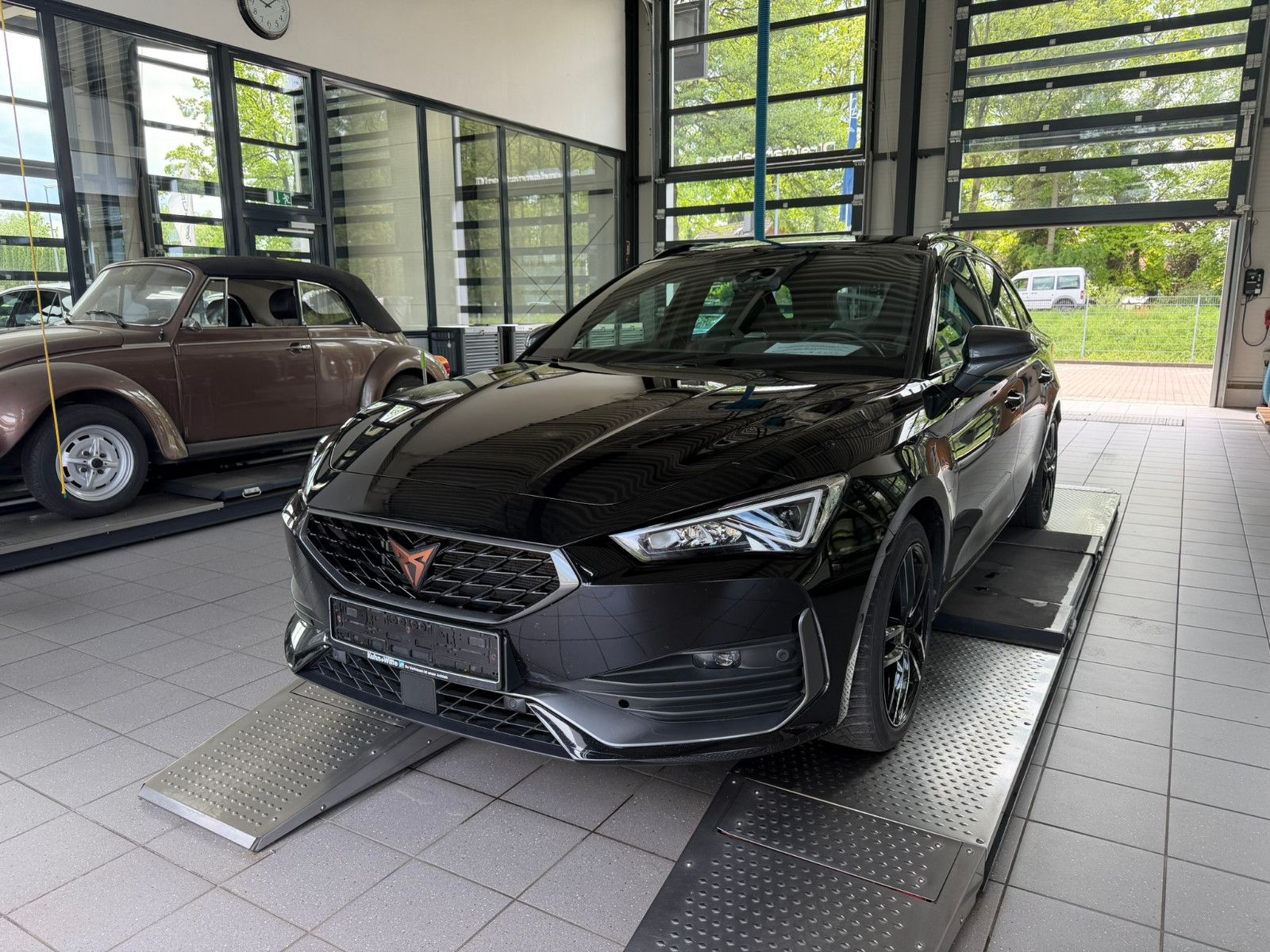 CUPRA Leon