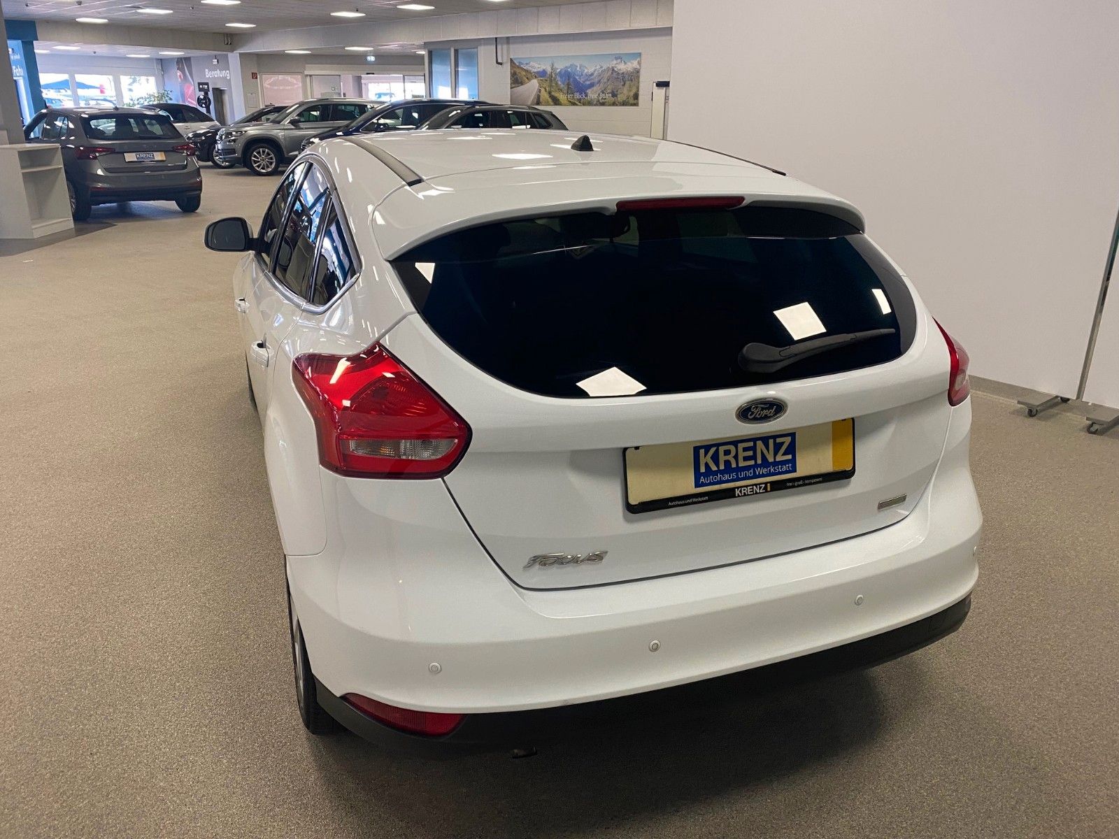 Fahrzeugabbildung Ford Focus 1.0 EcoBoost Titanium+NAVI+TELEFON+ALU+BC+