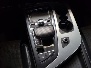 Audi Q7 - 11