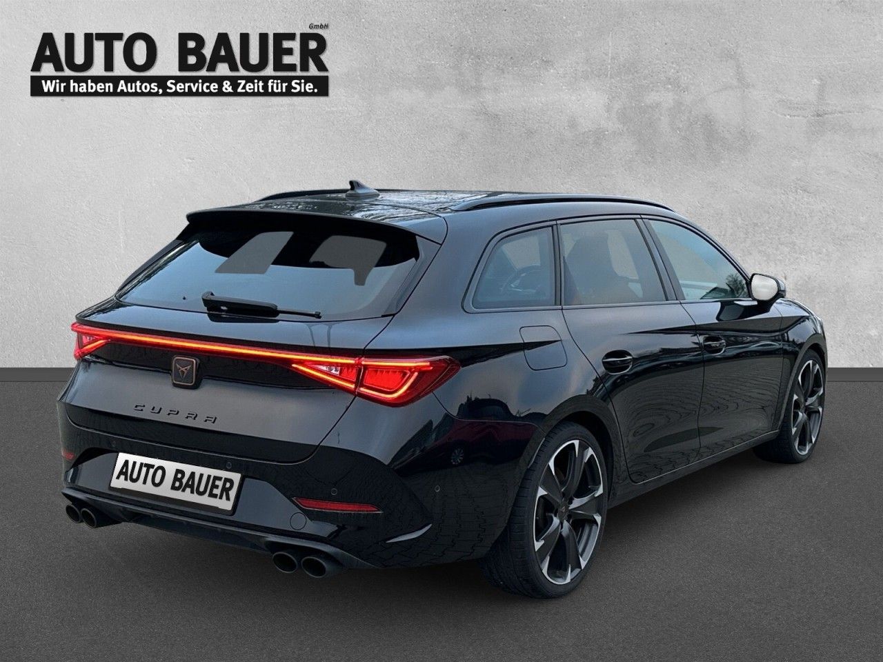 Fahrzeugabbildung CUPRA Leon Sportstourer VZ 2.0 TSI 4Drive 310 PS DSG