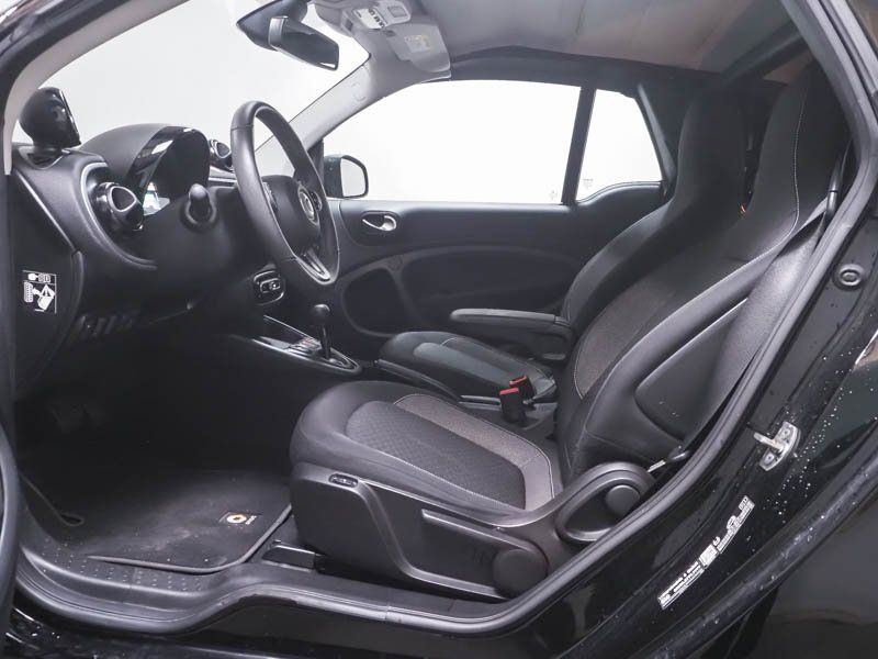 Fahrzeugabbildung Smart EQ cabrio passion GJR*22KW*WINTER-PAKET*KAMERA