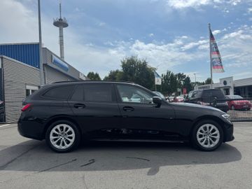 BMW 318 - 12