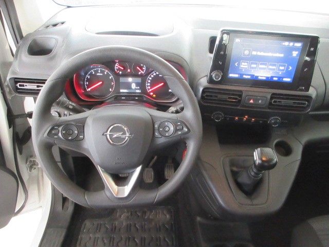 Fahrzeugabbildung Opel Combo Life 1.2T  7-SITZ/NAVI/LED/AHK/PDC/DAB+