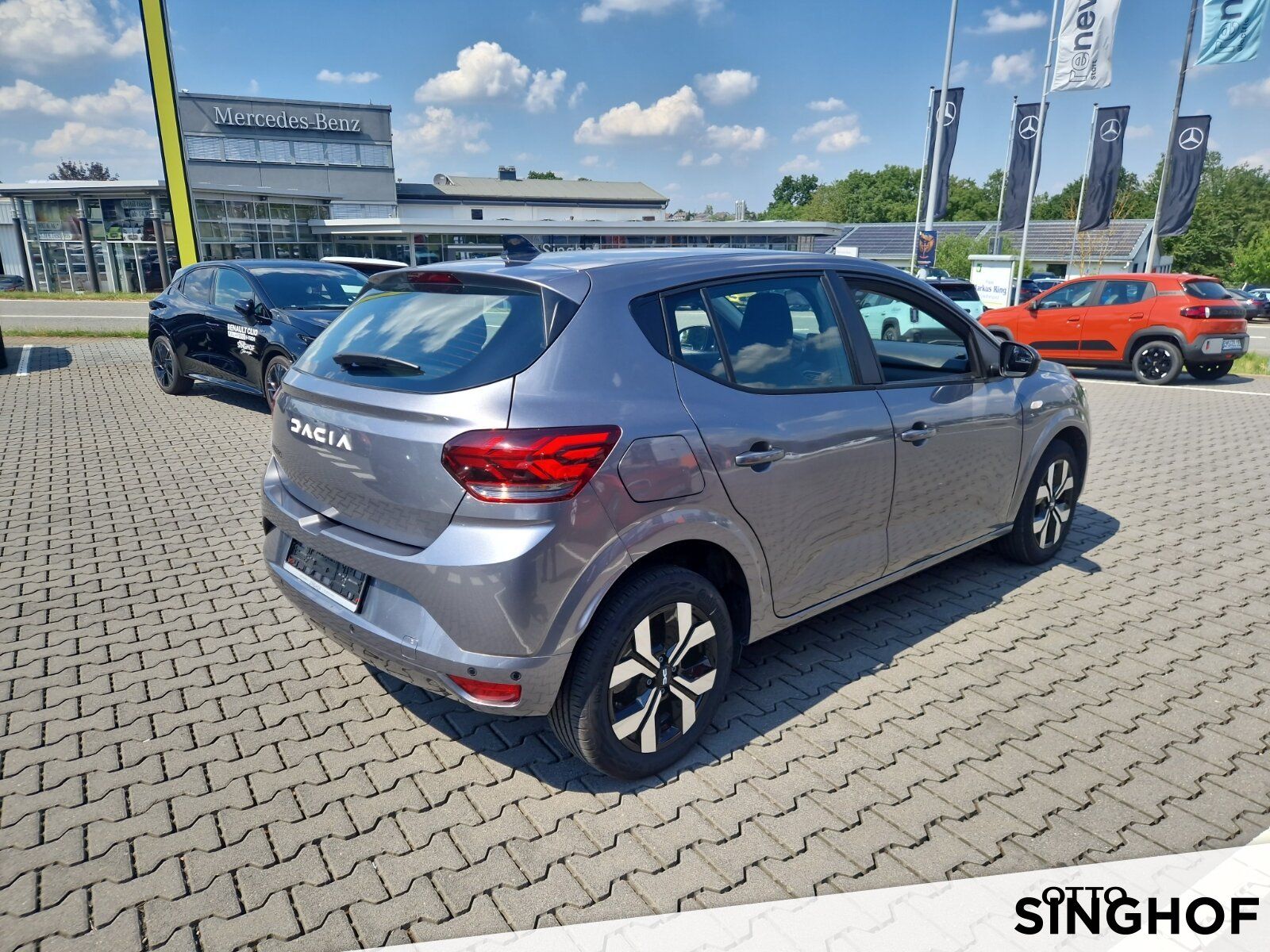 Fahrzeugabbildung Dacia Sandero Journey Eco-G 100