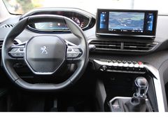 Fahrzeugabbildung Peugeot 5008 Allure Pack*Kamera*7-Sitzer!*Winterpaket*