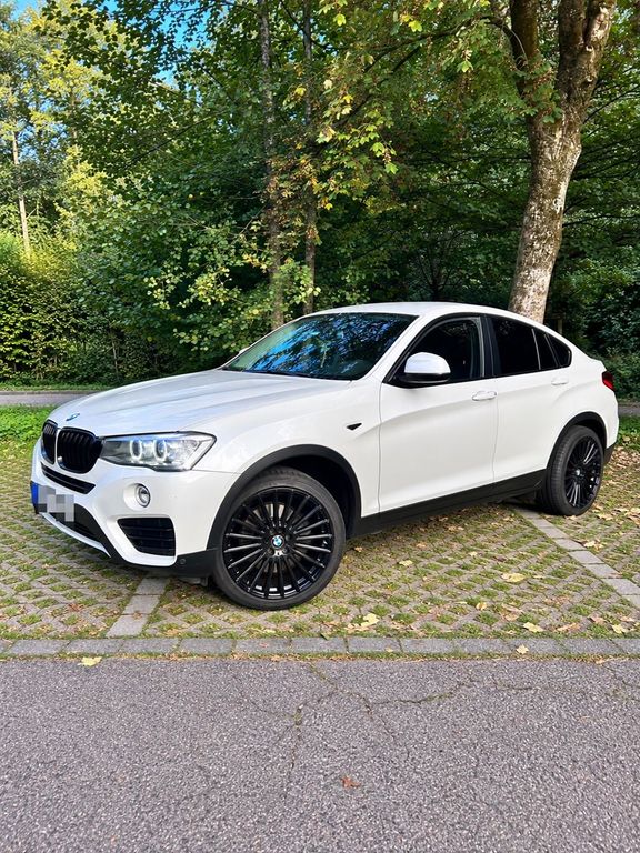 Image of BMW X4