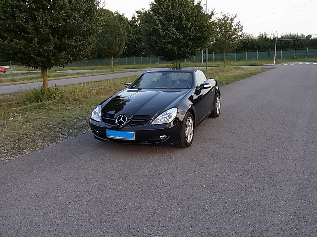 Mercedes-Benz SLK 200