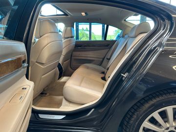 BMW 740 *Softclose*Memory*Spurwächsel*BI-XENON*