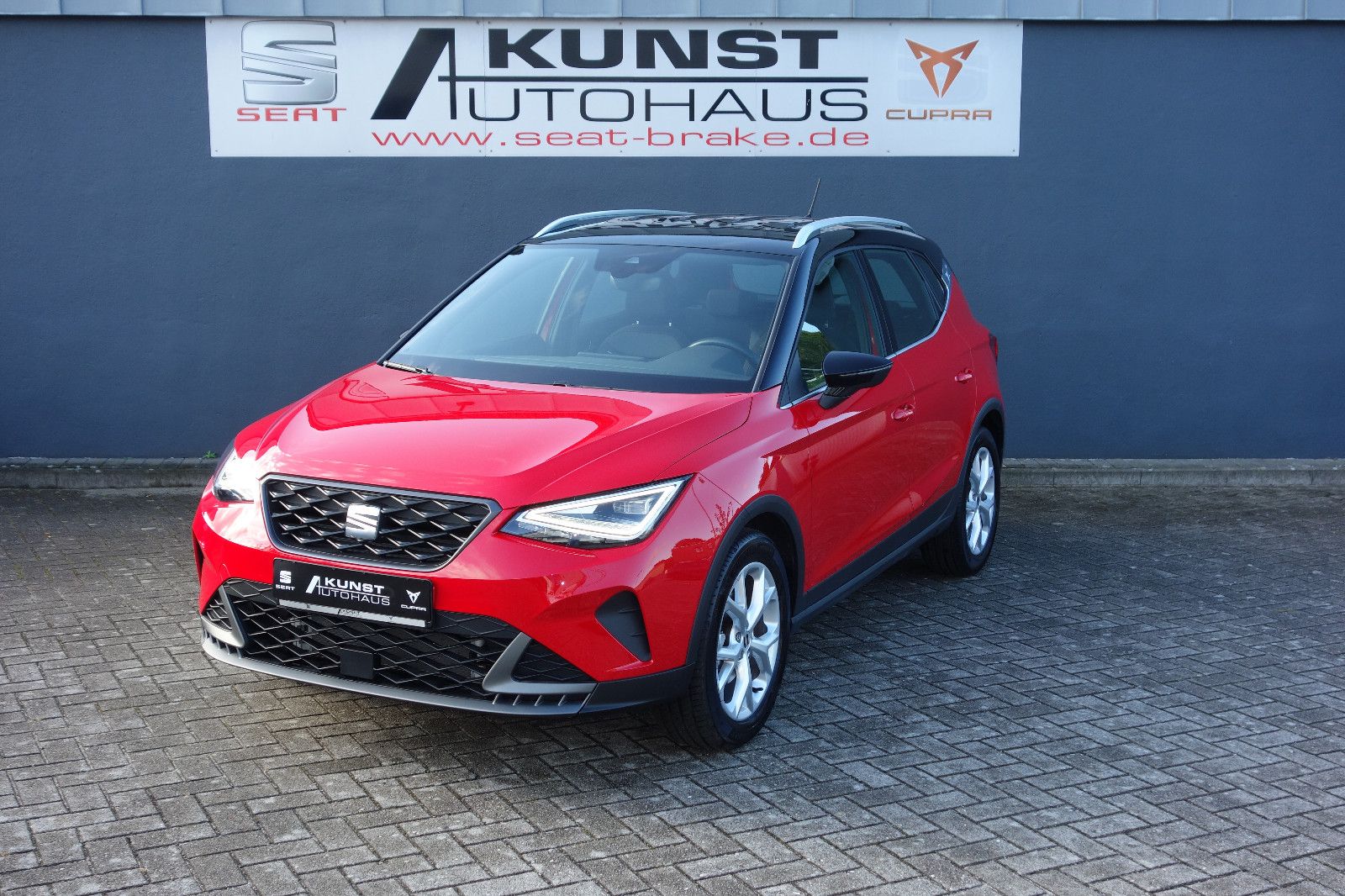 SEAT Arona FR 1,0 TSI 81 kw"LED,Navi,8200 km"