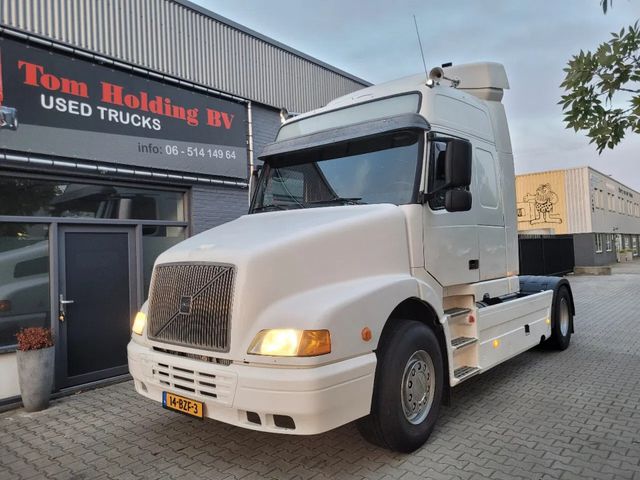 Volvo NH 12 Globetrotter 4X2 Torpedo