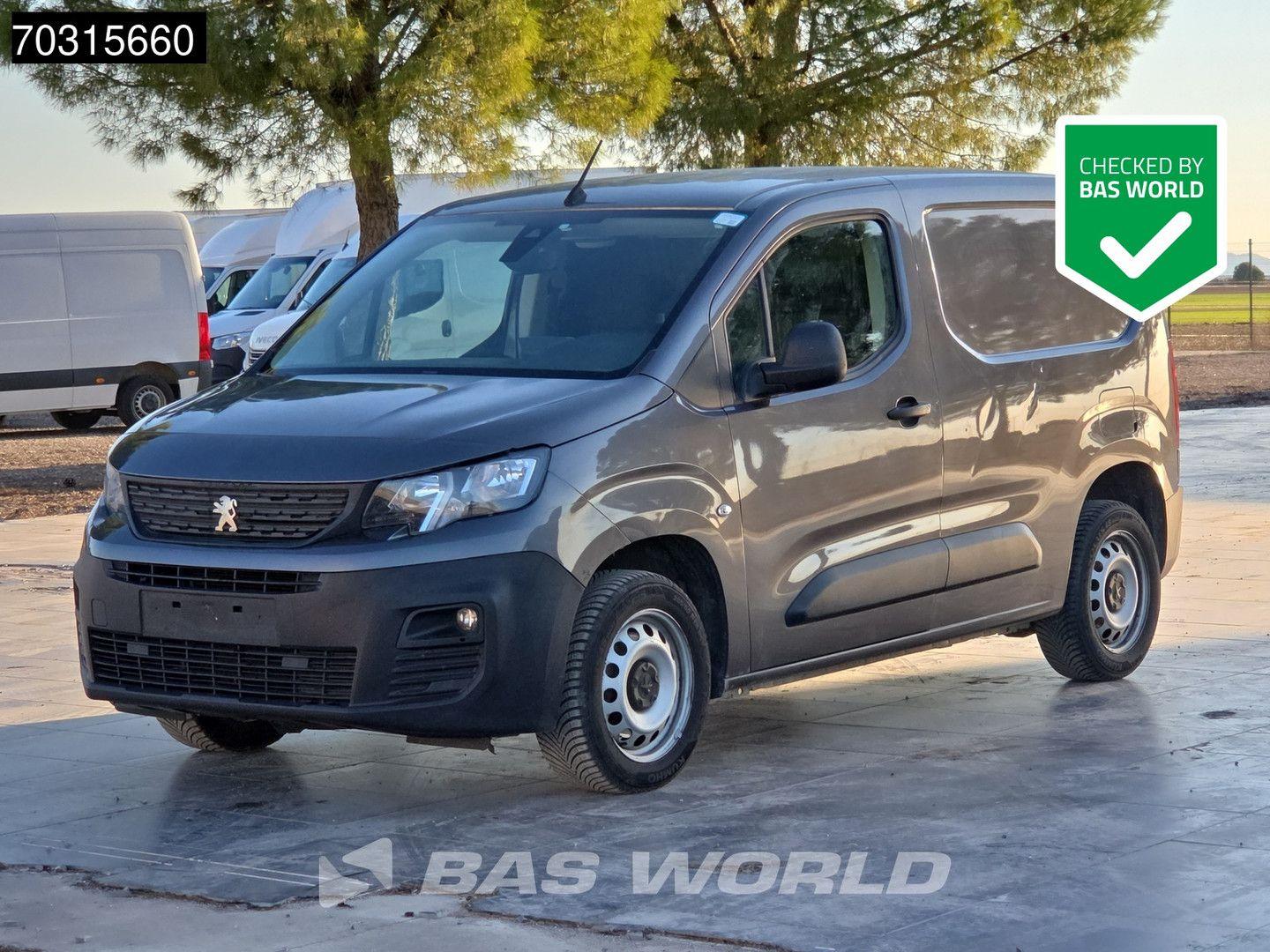 Peugeot Partner 130pk Automático L1H1 Navegación Aire ac