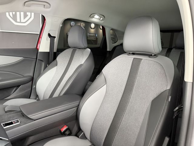 MG S5 64kWh Luxury inkl. Winterkompletträder