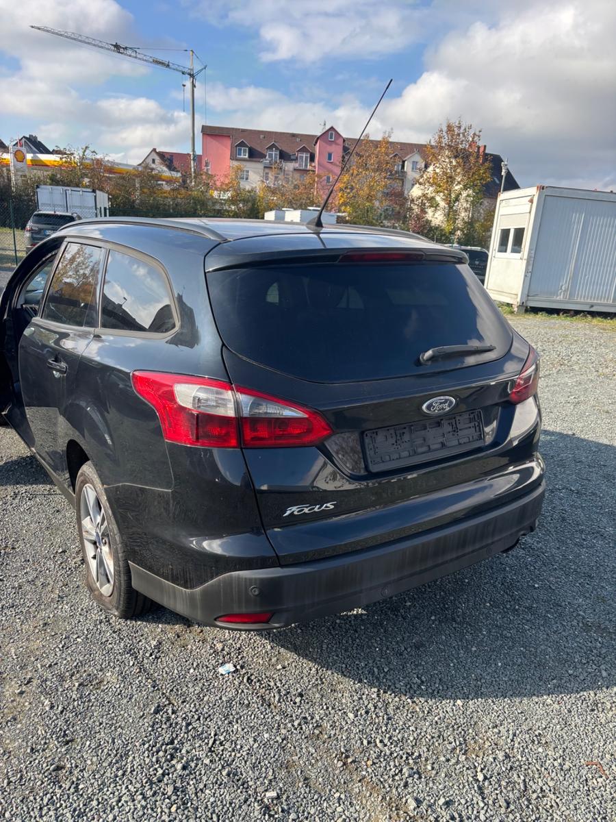 Ford Focus 2014 — photo 5