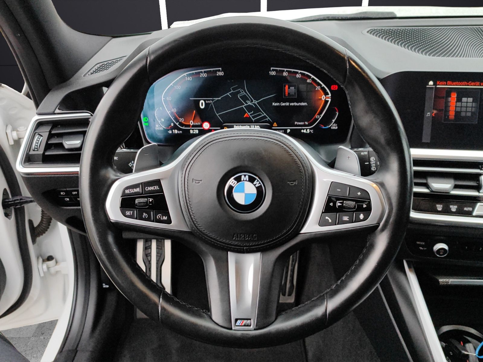 Fahrzeugabbildung BMW 330 d Touring xDrive M Sport/AHK/Hifi/Led/1.Hand
