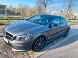 Mercedes-Benz CLA 200 - Standheizung/2 Hand/ Panorama Dach - Mercedes-Benz CLA 200 aus 2014