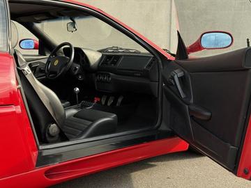 صورة 8 لـ 1996 Ferrari F355
