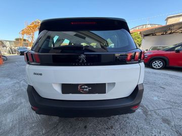 Peugeot 5008 - 6