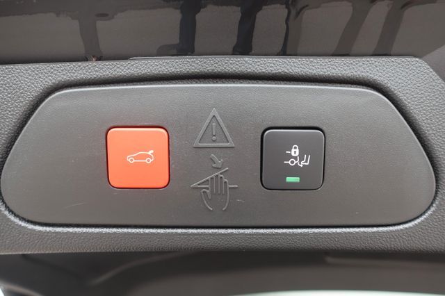 Fahrzeugabbildung Opel Grandland 1.2 Turbo GS Line 360,KlimaA,LED,Navi