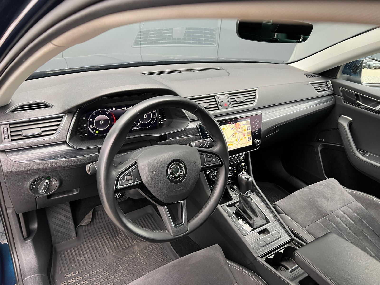 Fahrzeugabbildung SKODA Superb Combi Style 2.0 TDI DSG 4x4 *Navi, Sounds
