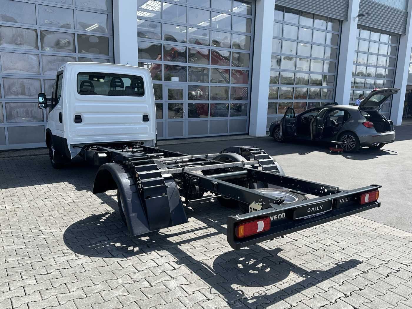 Fahrzeugabbildung Iveco Daily 50C18 H 3.0L *R4.350mm*Klima*