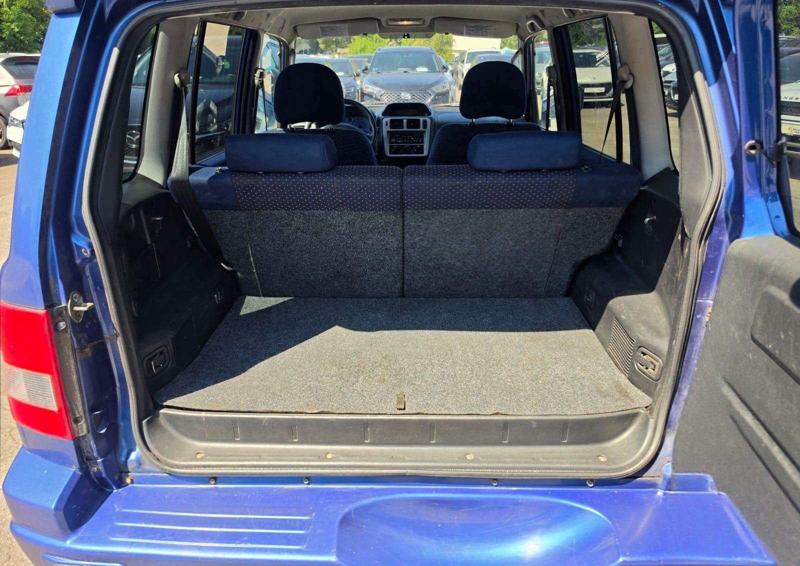 Mitsubishi Pajero Pinin 1.8 | 114 ch | BVM | Attelage fixe | Climatisation | Jantes alliage | Contrôle technique neuf