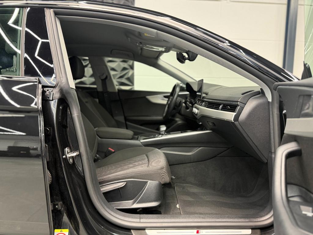 Audi A5 Sportback 40 TFSI S line Schwarz-Paket, Foto 32 von 44