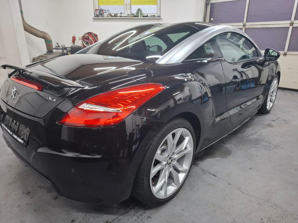 Peugeot RCZ
