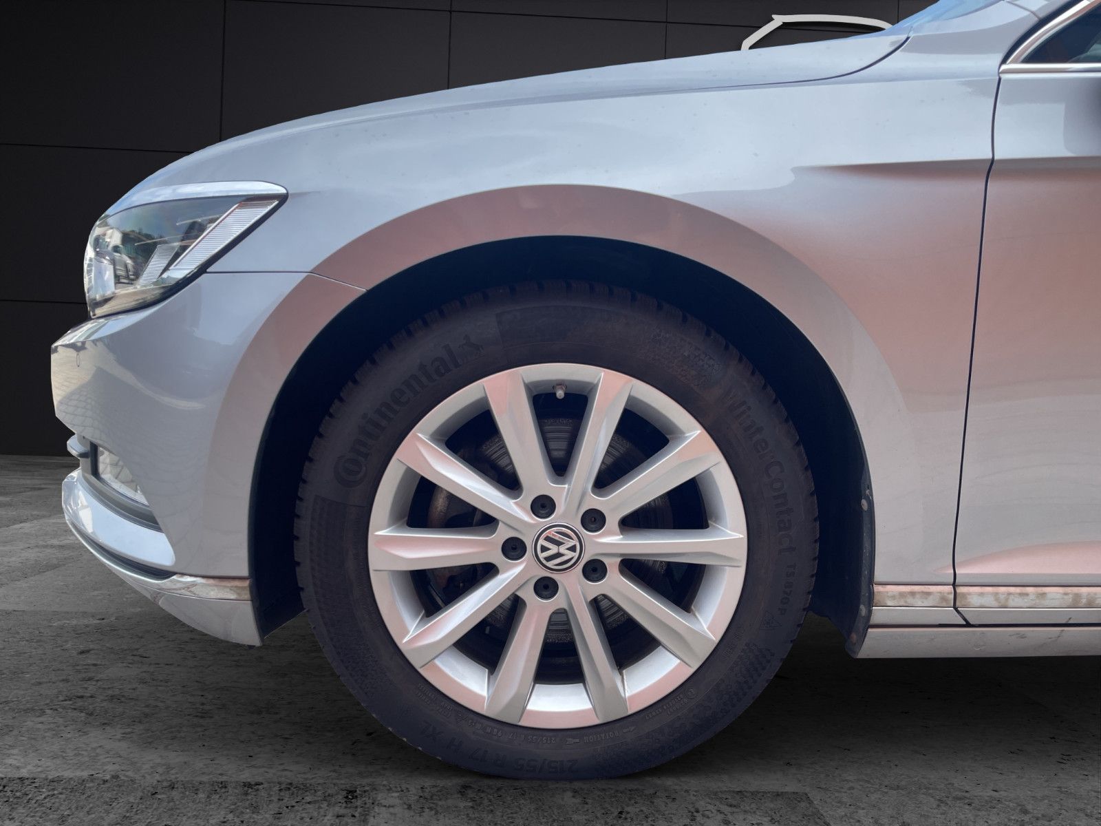 Fahrzeugabbildung Volkswagen Passat Variant Highline/1.Hand/Navi/Kamera/Shz