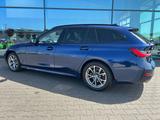 BMW 320d SportLine Autom. LED AHK Navi HUD Pano 17" - BMW 320 Gebrauchtwagen