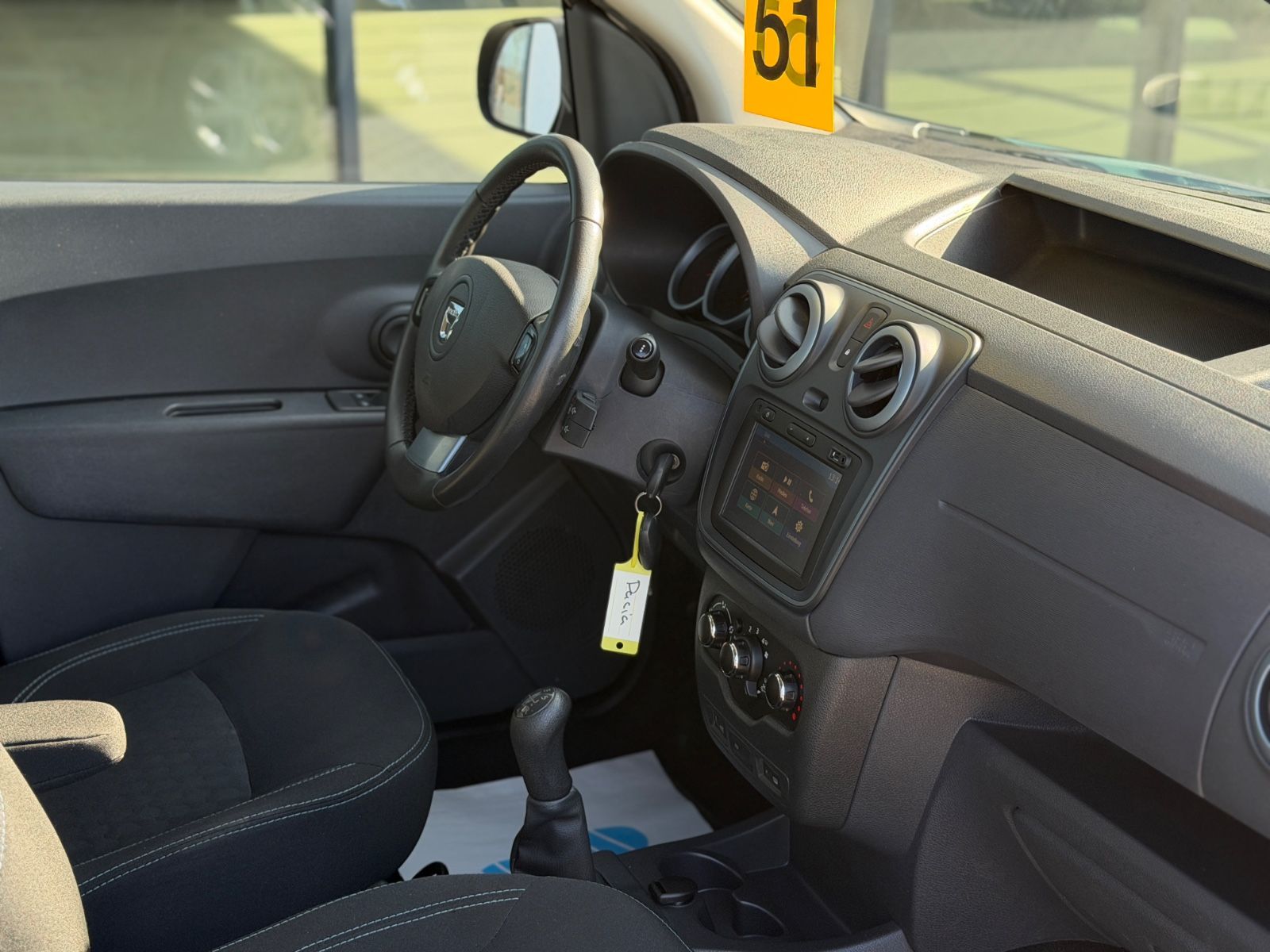 Dokker Stepway 1.2 TCE Navi Klima Alufelgen