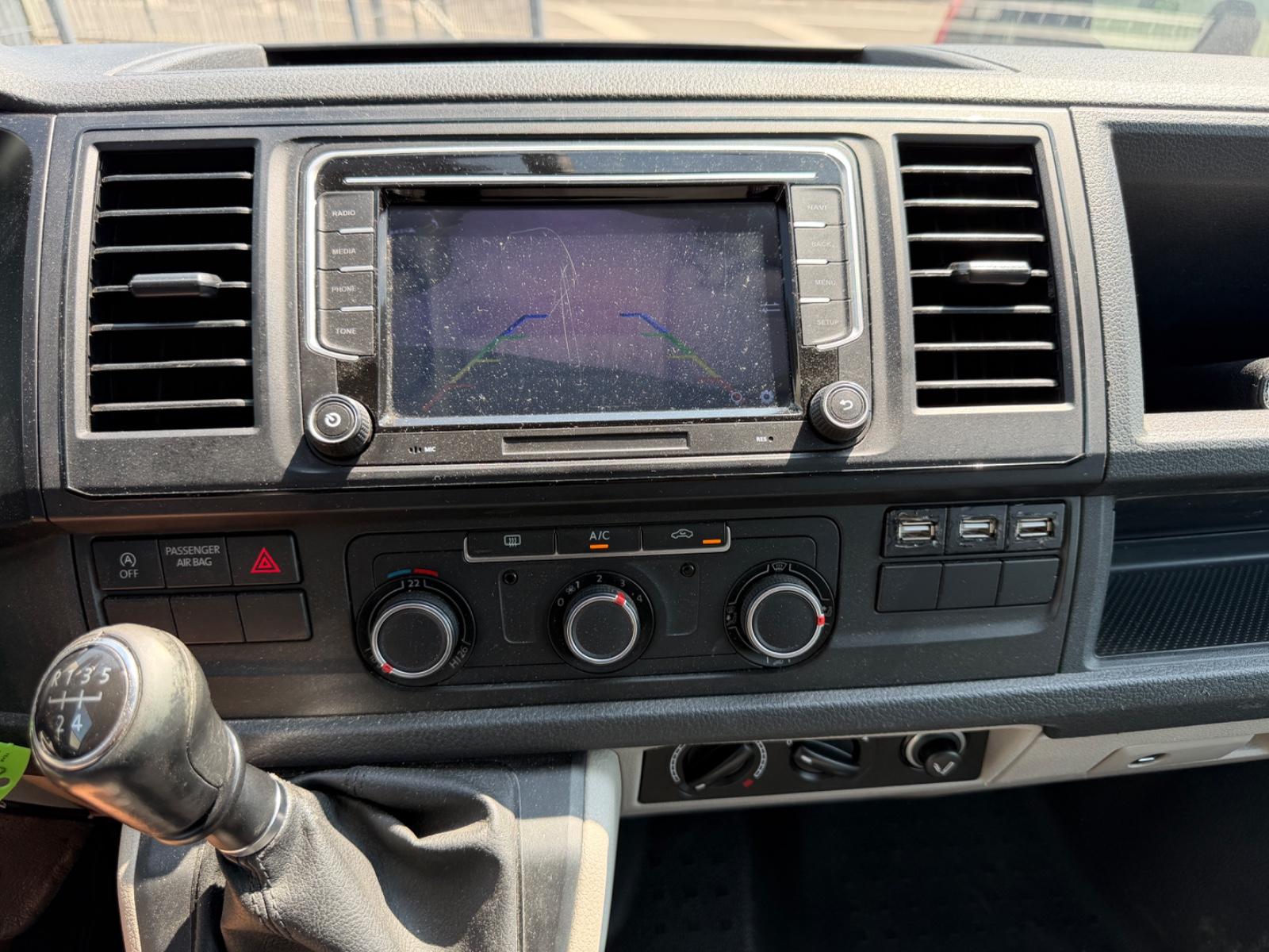 Volkswagen T6 Transporter FWD EcoProfi 9-Sitzer*Kamera