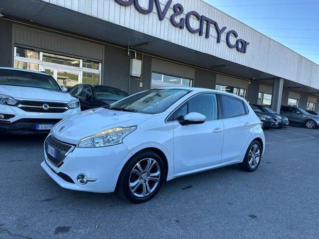 Peugeot 208 208 5p 1.4 hdi 8v Allure