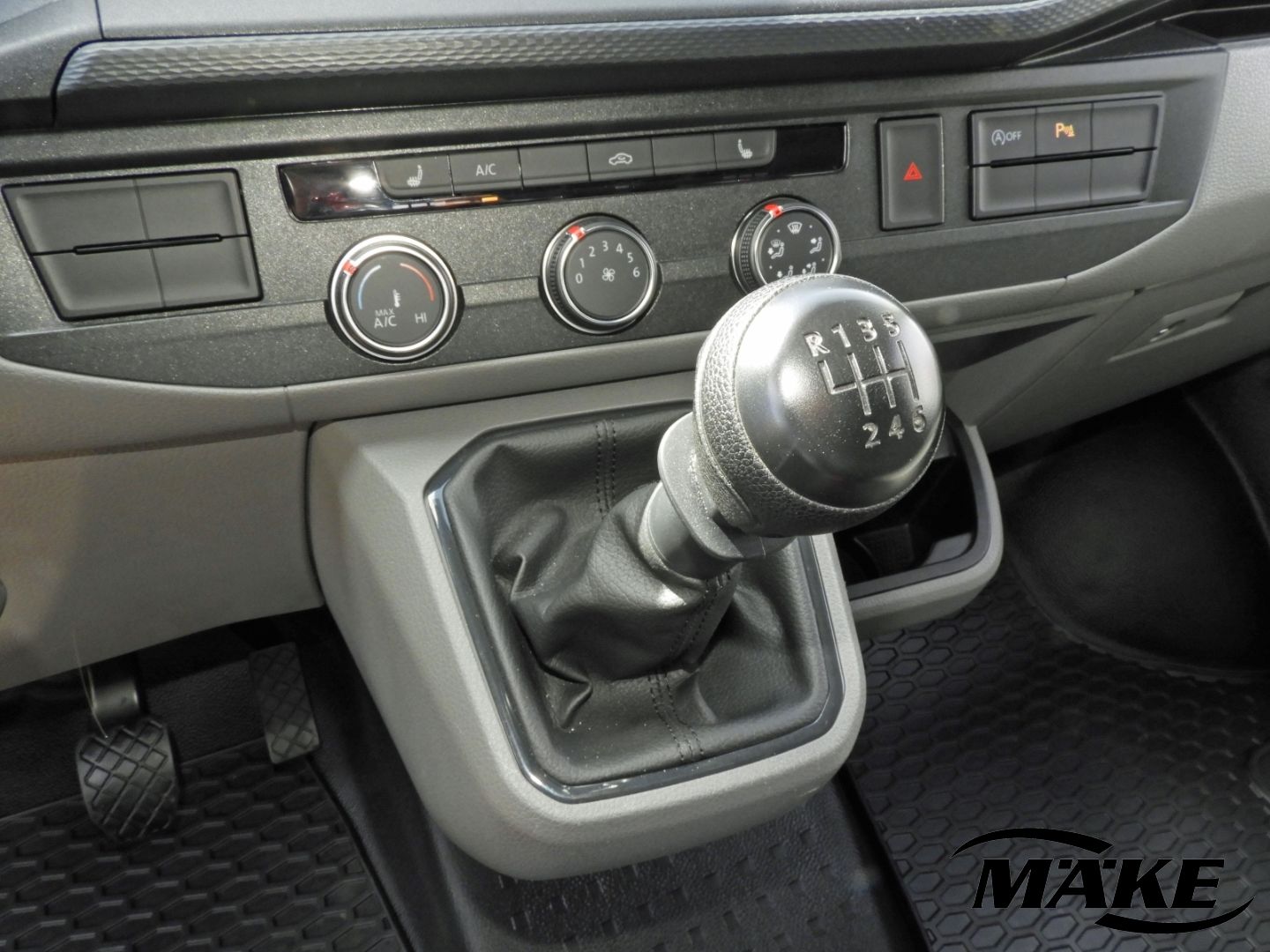 T6.1 Kasten 2.0 TDI AHZV LED NAV SITZHZG PDC KLI