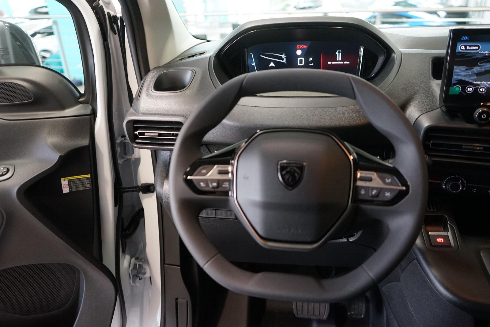 Peugeot Partner XL Diesel 130 L2H1 Automatik Holz+Kamera