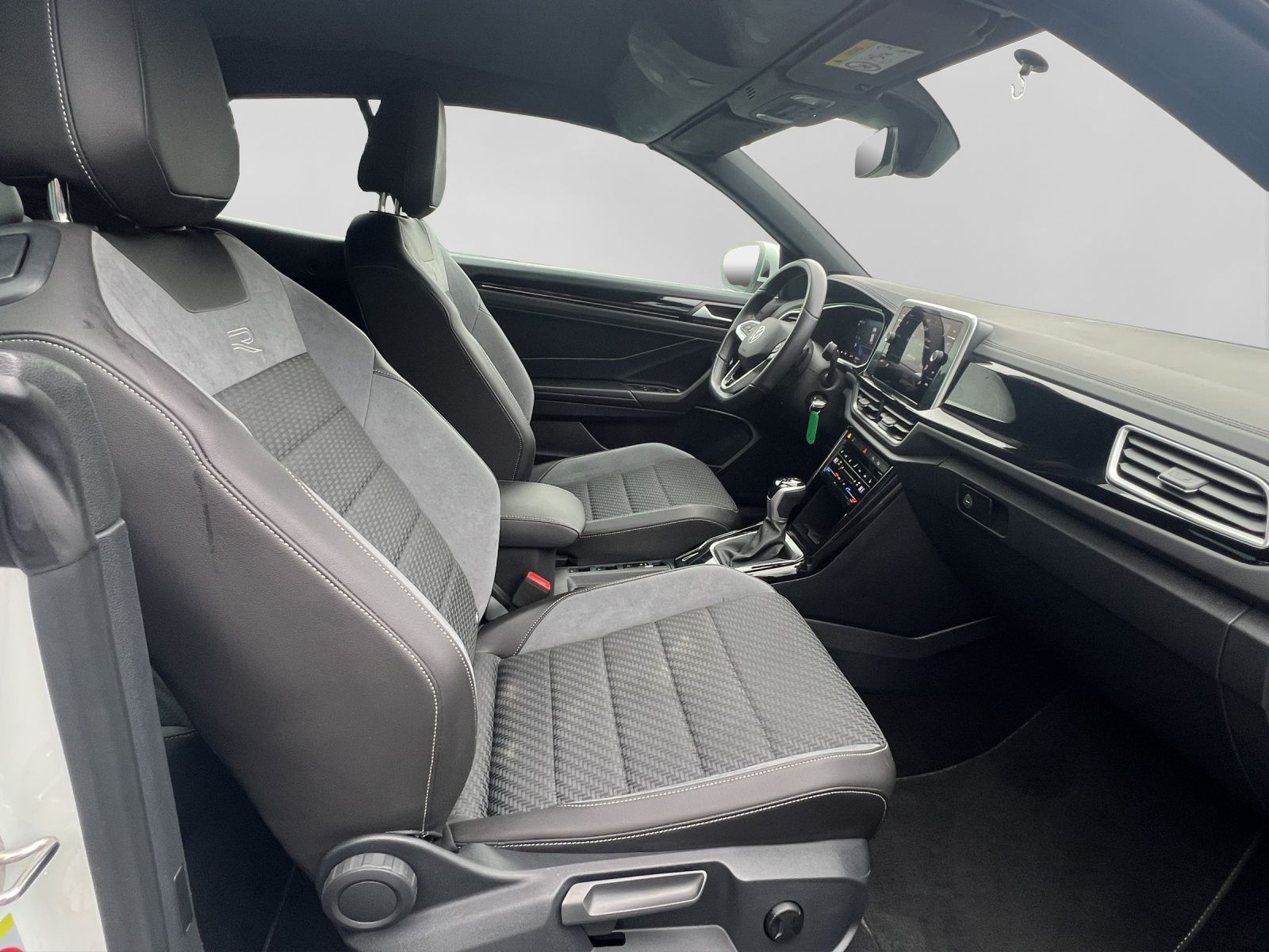 Volkswagen T-Roc - Bild 4
