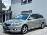 Toyota Avensis 2.2 D-CAT Executive*TEMP*SHZ*TÜV 01/2028 - Toyota Avensis in Düsseldorf