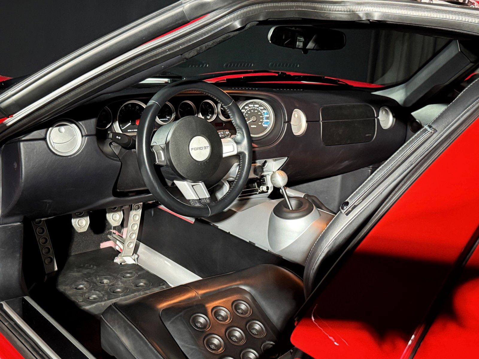 Fahrzeugabbildung Ford GT + Mark IV Red + MwSt. + CARFAX clean + BBS