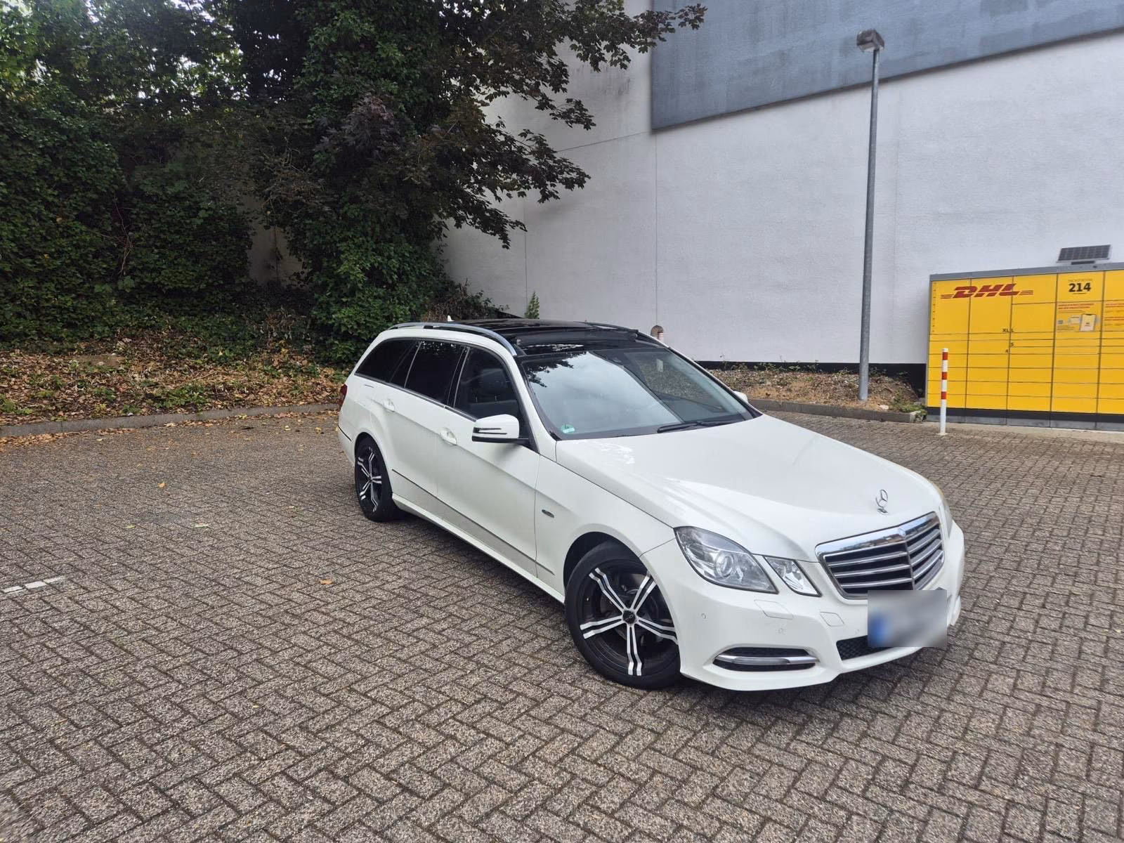 Mercedes-Benz E 220