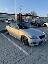 BMW 335i Cabrio - - BMW 3er Reihe aus 2010: Cabrio