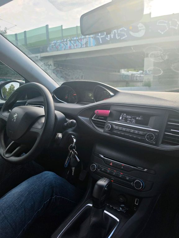 Image of Peugeot 308