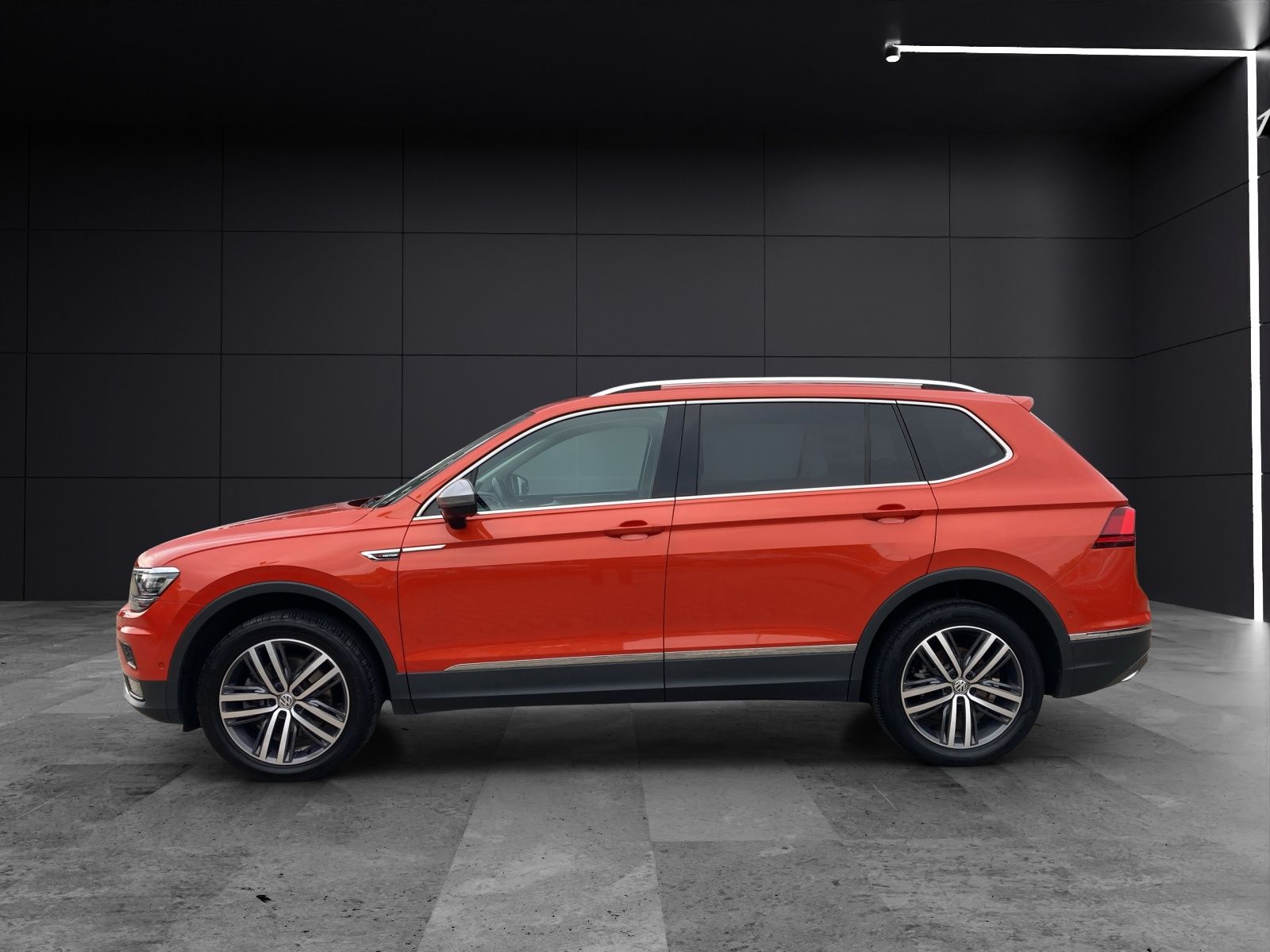 Fahrzeugabbildung Volkswagen Tiguan Allspace TDI Highline DSG 4M STH LED AHK