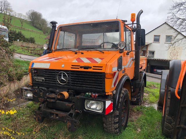 Unimog U 1200