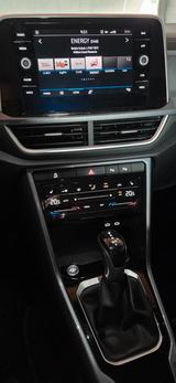 Volkswagen T-Roc 2.0 TDI SCR DSG Style - Garantie bis 09/29