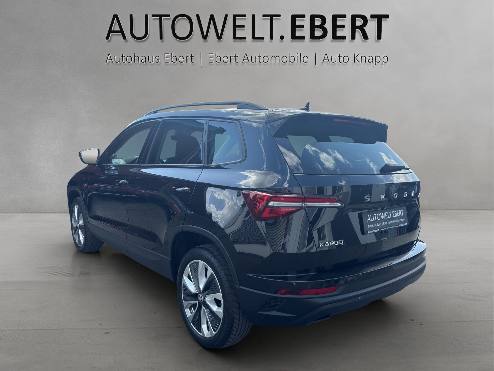 Fahrzeugabbildung SKODA Karoq 1.5 TSI DSG Style/AHK/KAMERA/ACC/LED/VIRT.