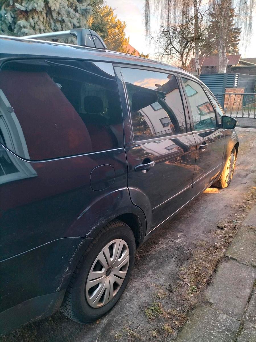 Ford Galaxy 2008 — photo 13