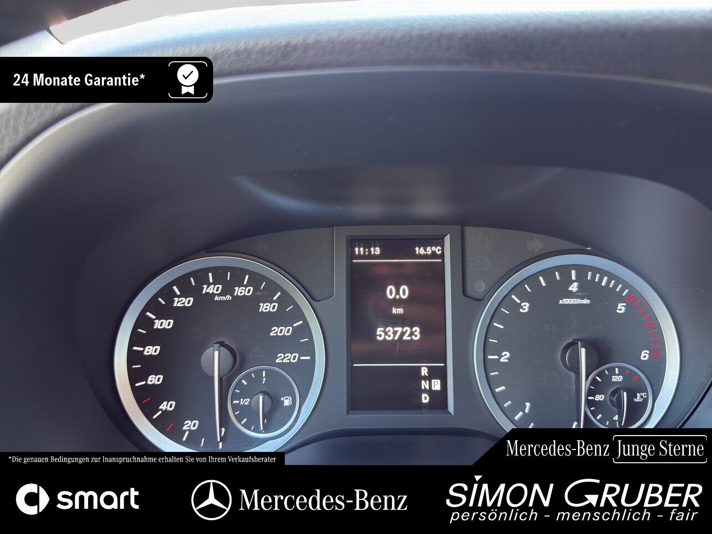 Fahrzeugabbildung Mercedes-Benz Vito 114 Tourer extralang Navi Kamera 8 Sitzer