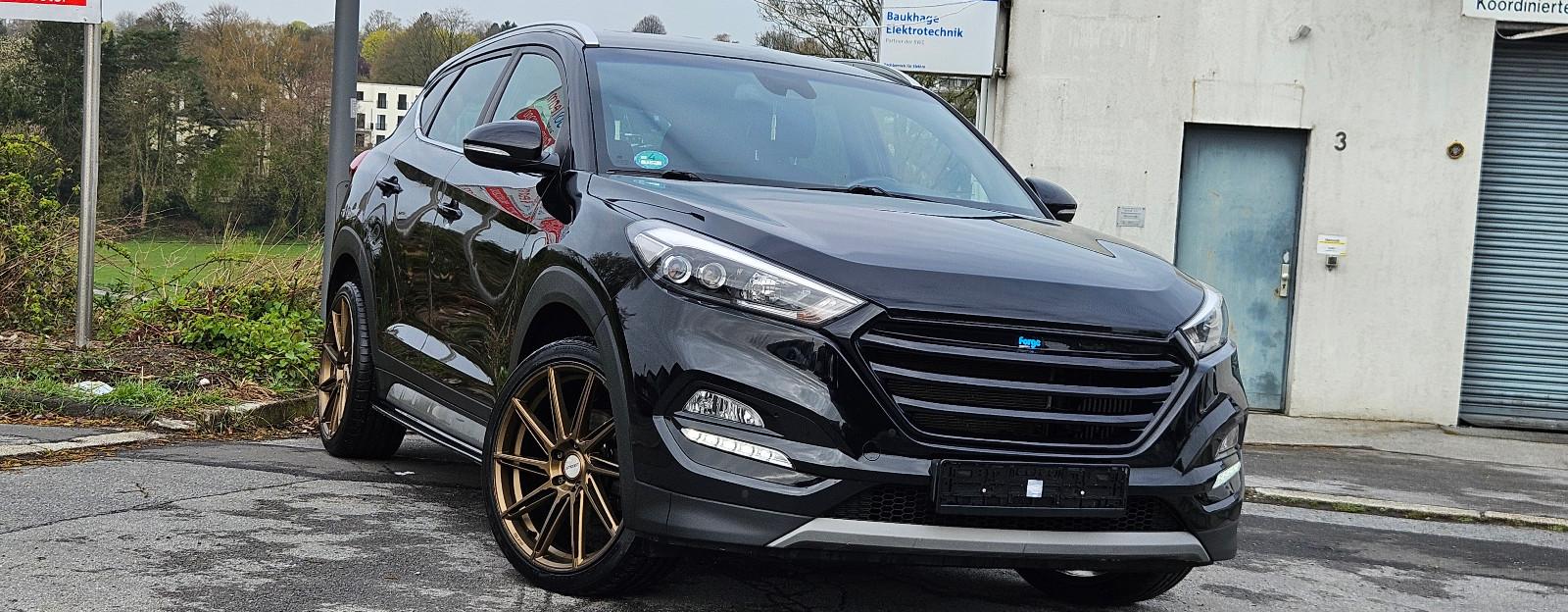 Hyundai Tucson 4-Rohr Exhaust Forge Umbau Motec 20"