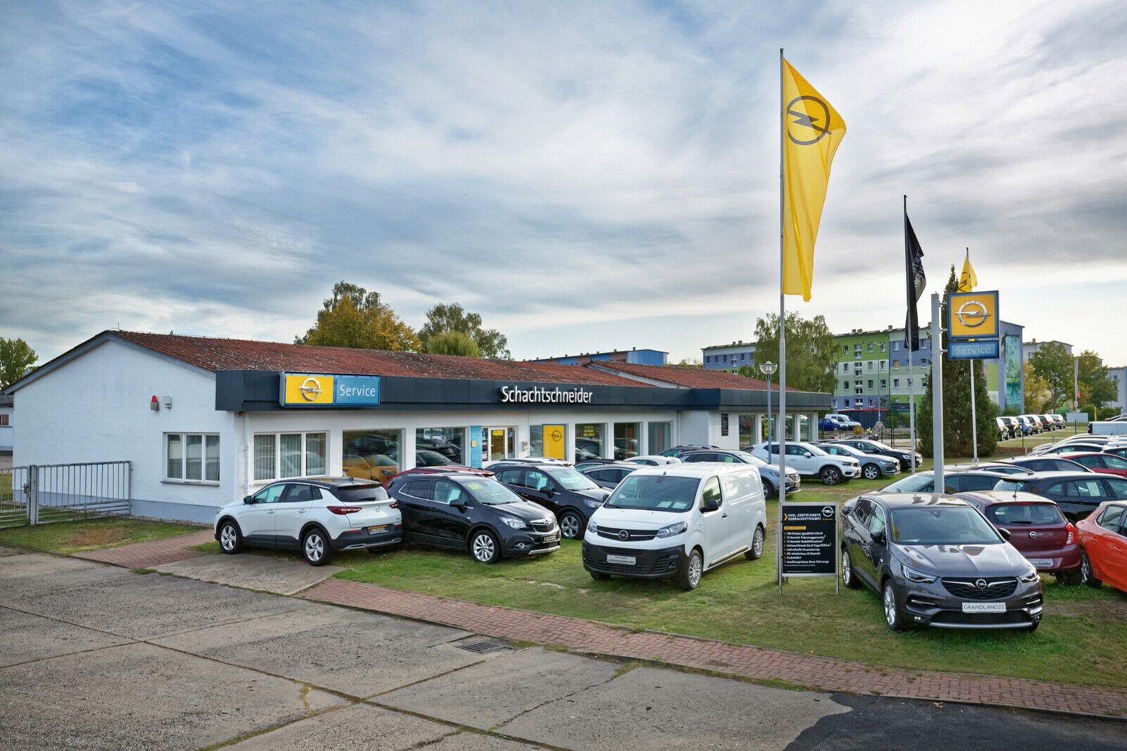 showroom-image-main